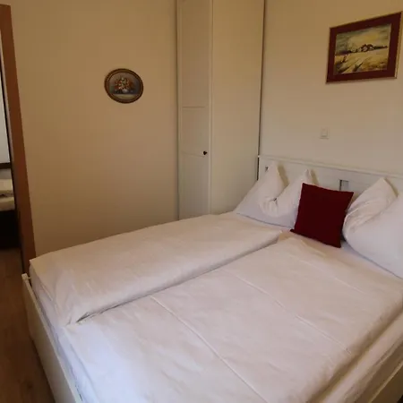 Panorama Schloessl Apartmán *