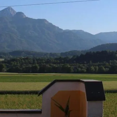 Panorama Schloessl * Velden am Wörthersee