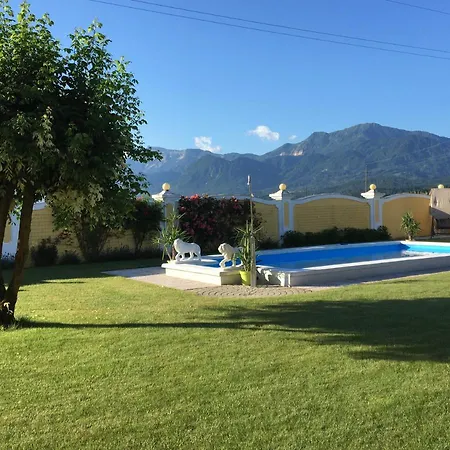 Panorama Schloessl * Velden am Wörthersee