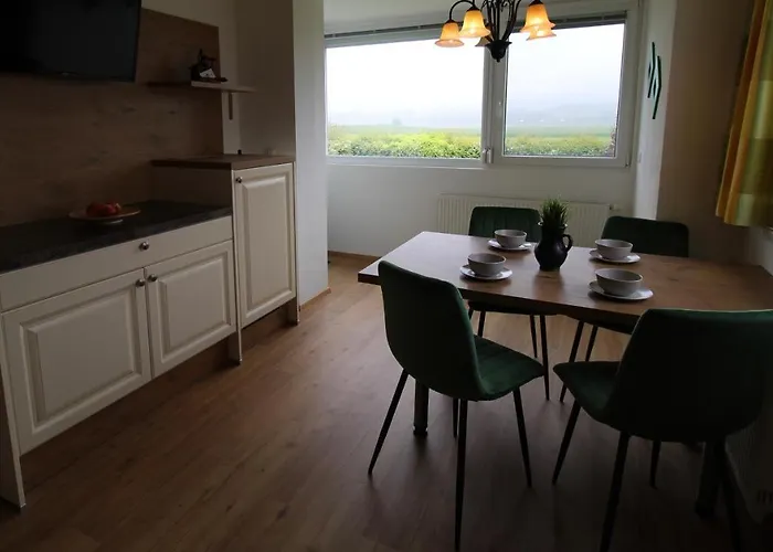 דירה Panorama Schloessl וולדן אם וורתרסי