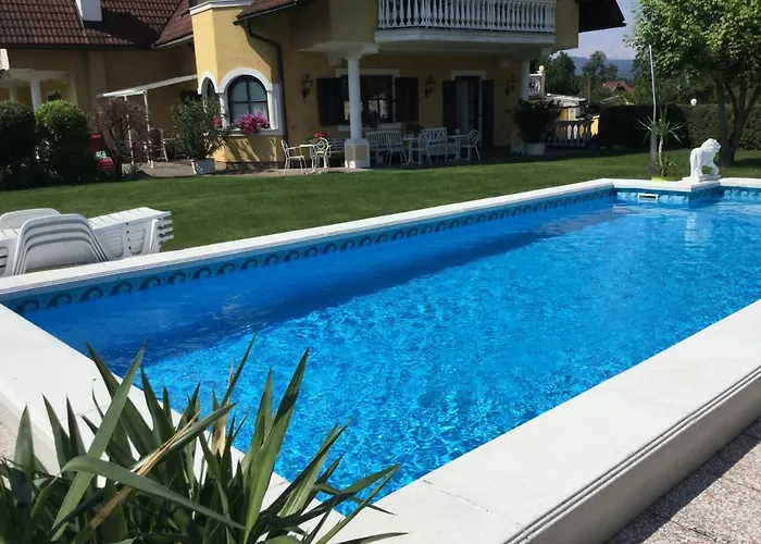 Panorama Schloessl דירה